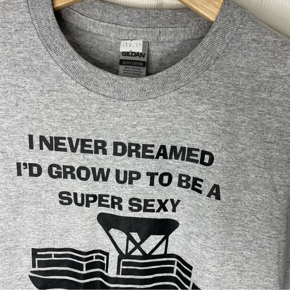 NEW Super Sexy Pontoon Captain T-Shirt M Gray Black Gildan S/S Boat - Picture 4 of 6